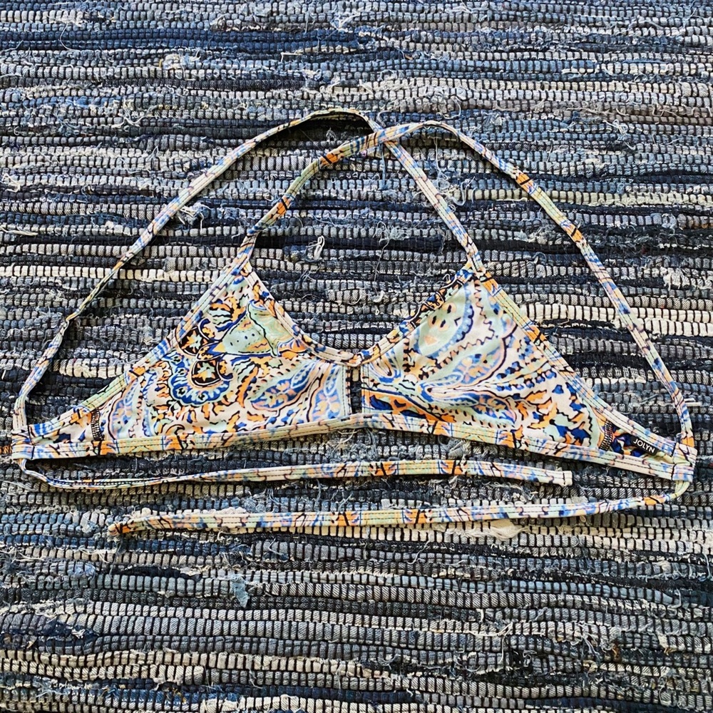 Jolyn Vent Top Patterned